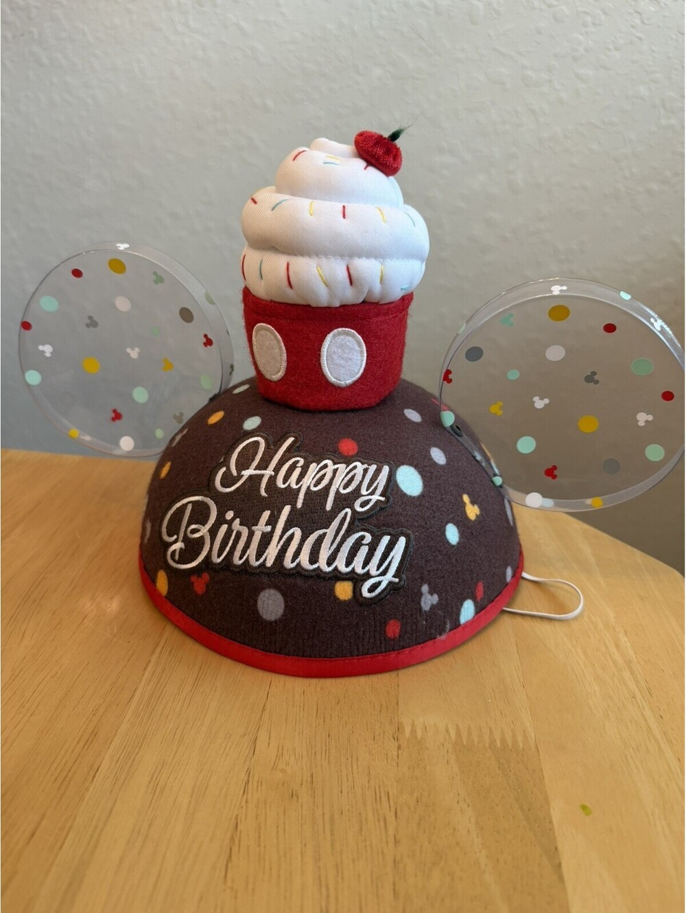 Disney Parks MICKEY MOUSE Happy Birthday Cupcake Celebration Ear Hat Adult